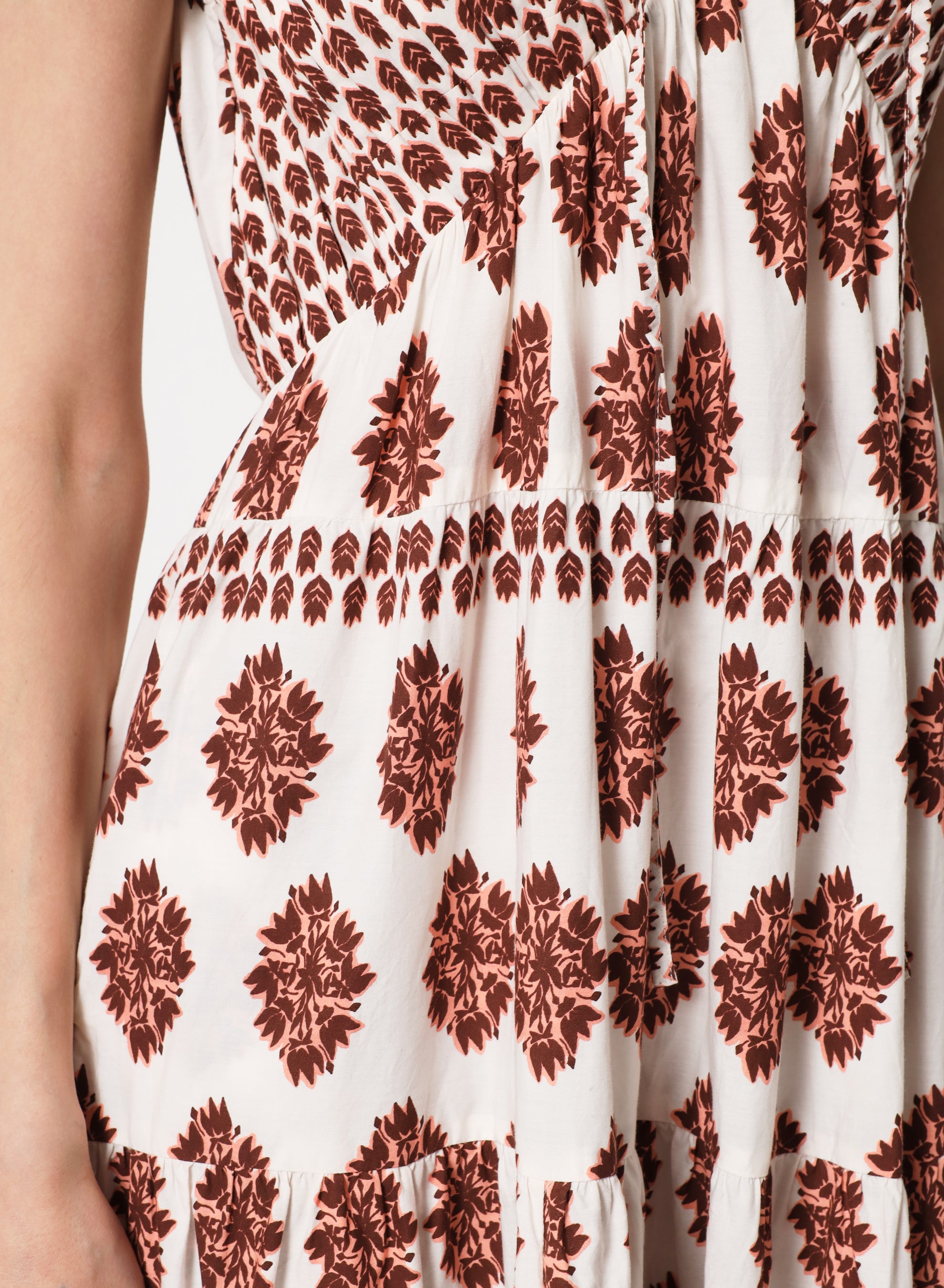Jacqueline Maxi