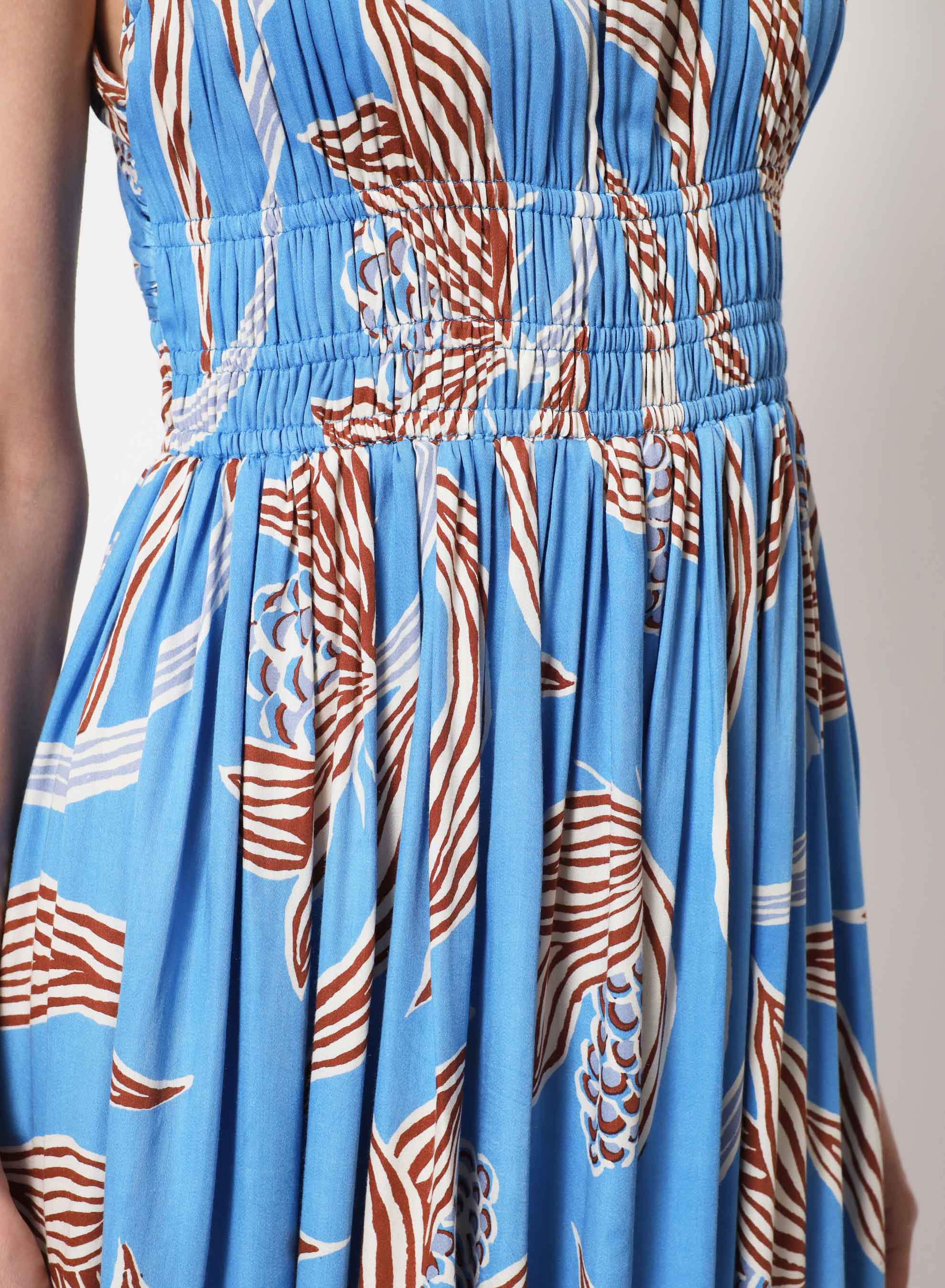 Evelyn Maxi