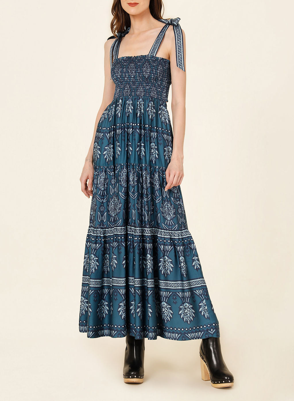 Lana Maxi