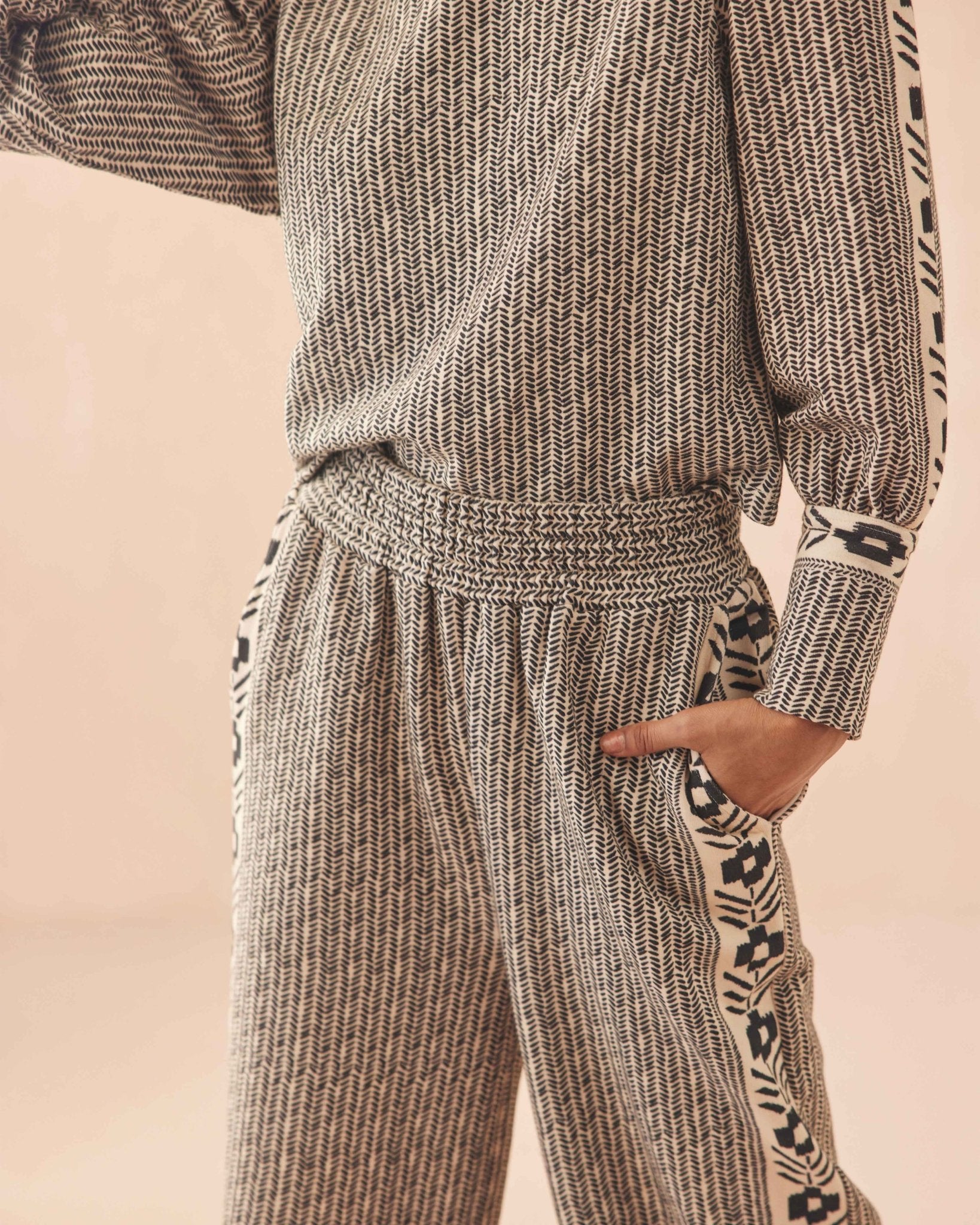 Reece Sweatpants BLAKELY SESAME - Omika