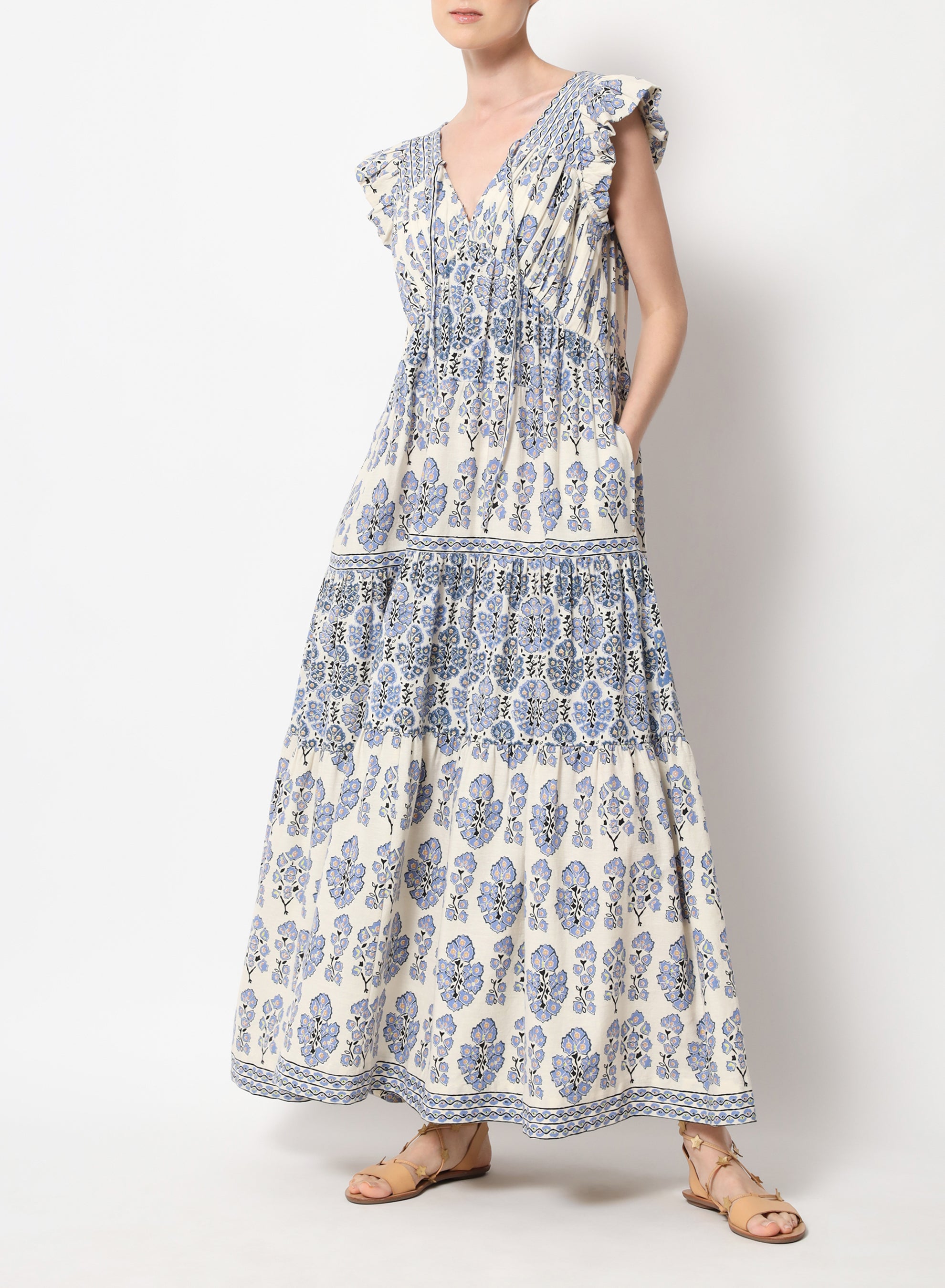 Jacqueline Maxi