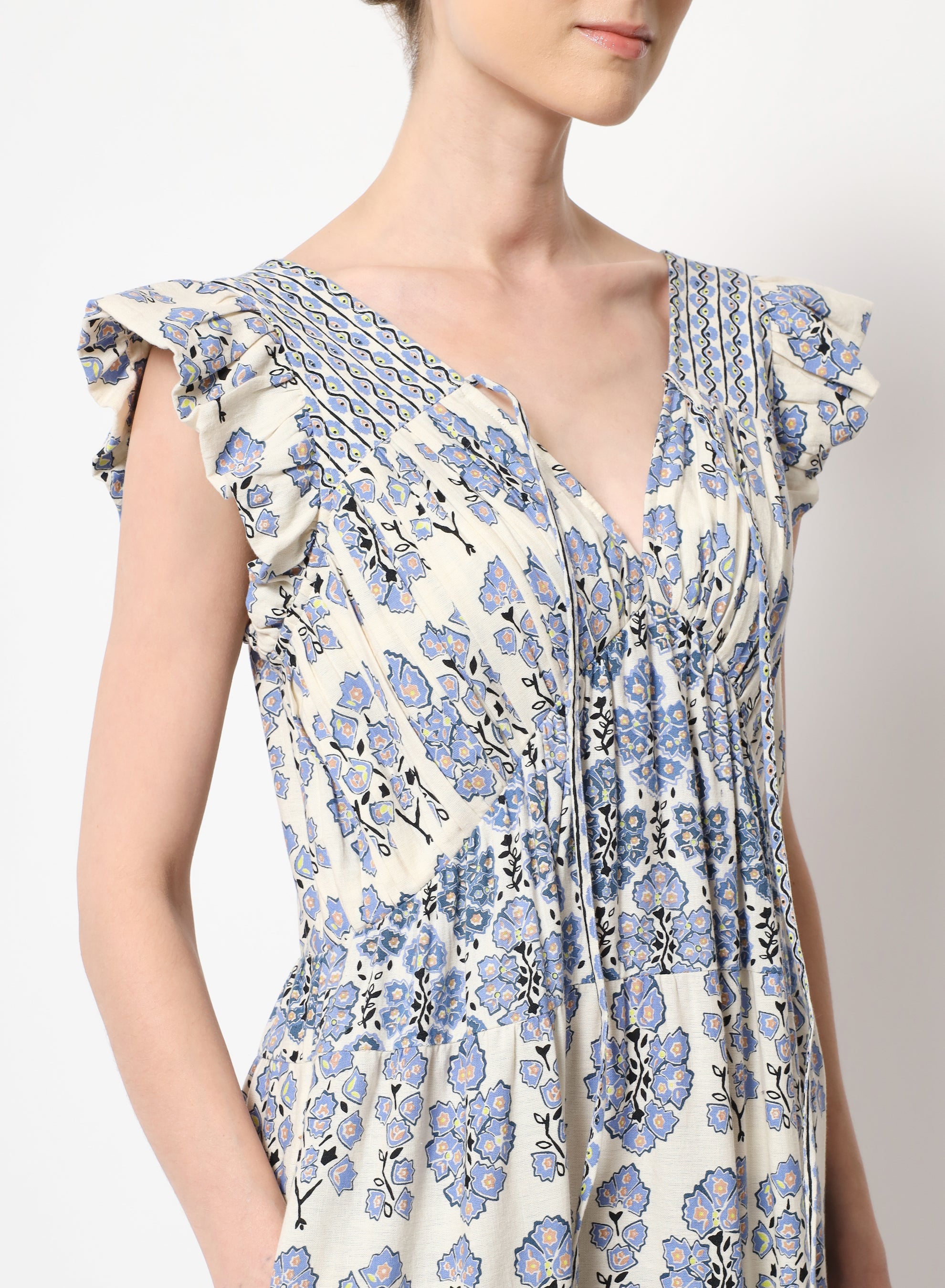 Jacqueline Maxi
