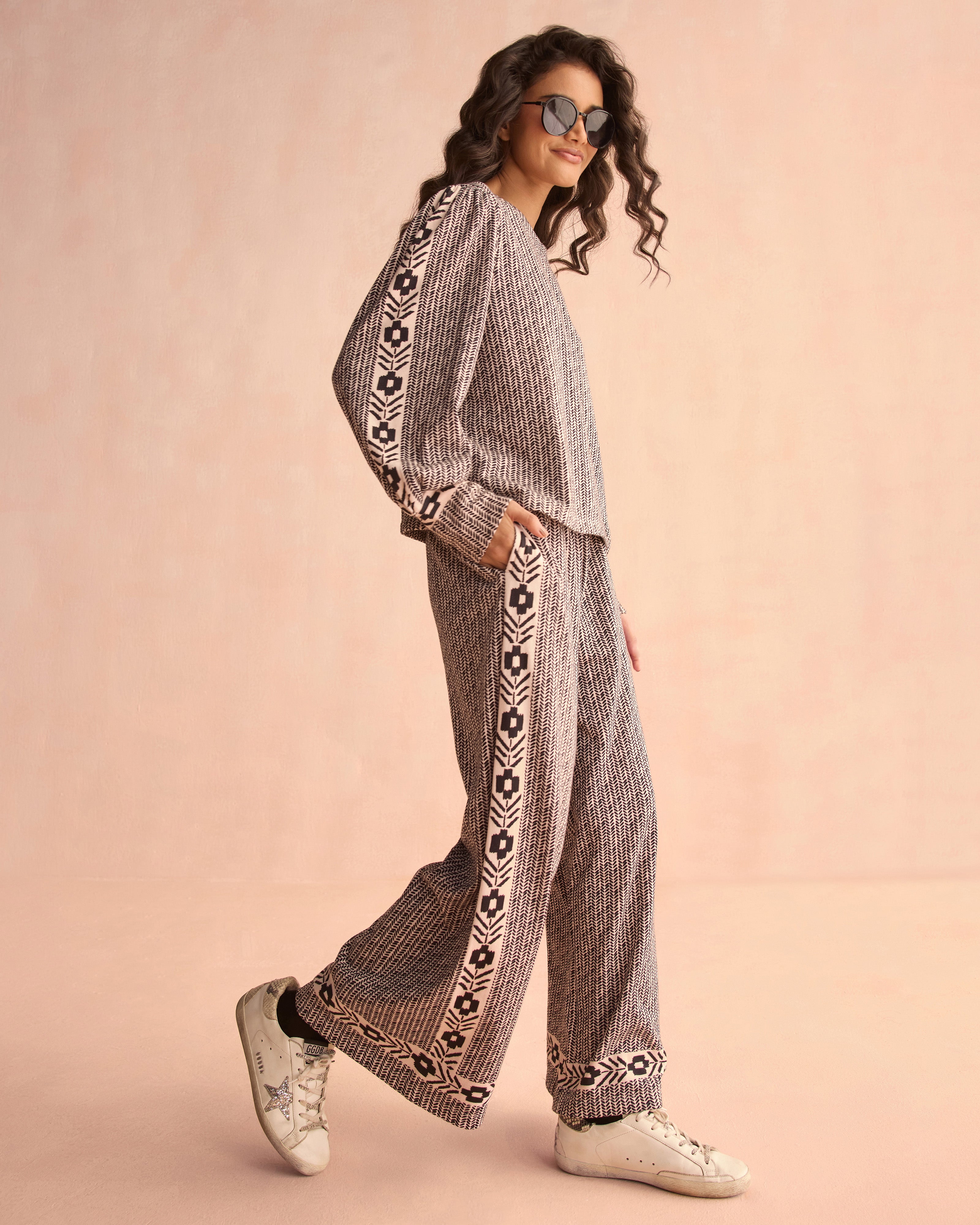 Lydia Sweatshirt