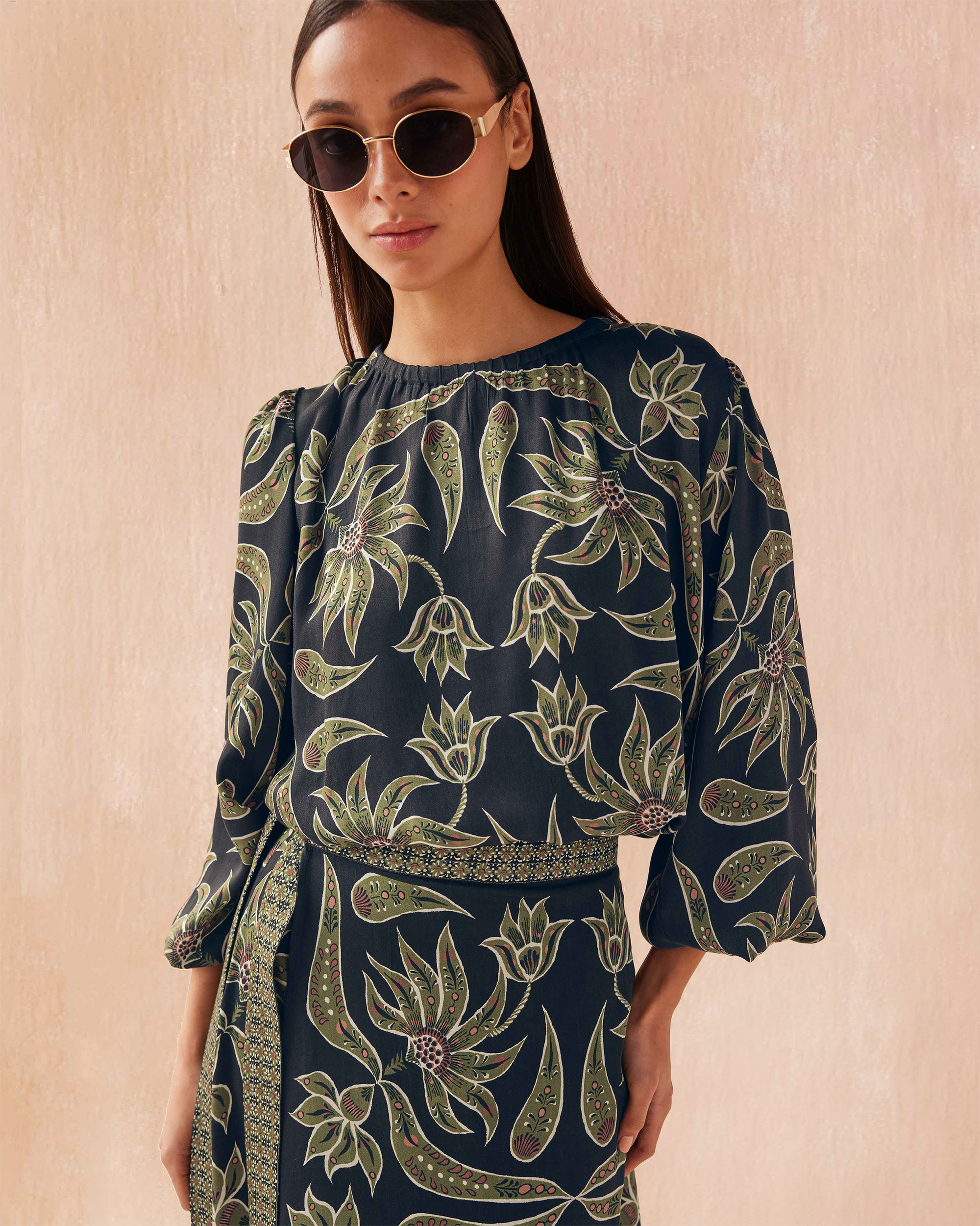 <p><em>Shop</em> PRINTS</p>