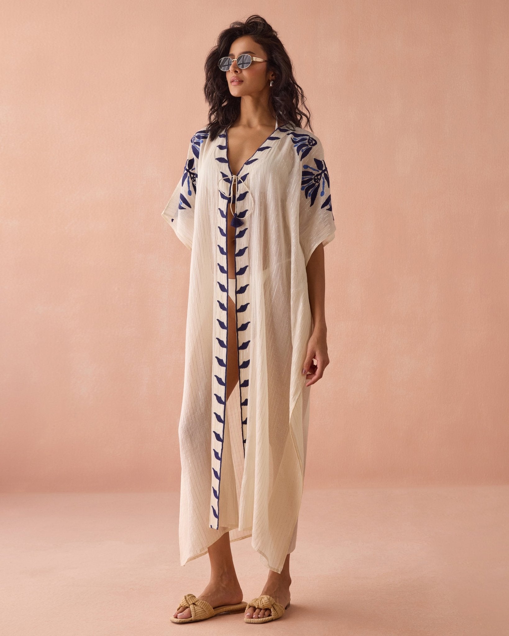 Blanca Kimono ADRA MARLIN - INDOSPANISH MARKETING SERVICES