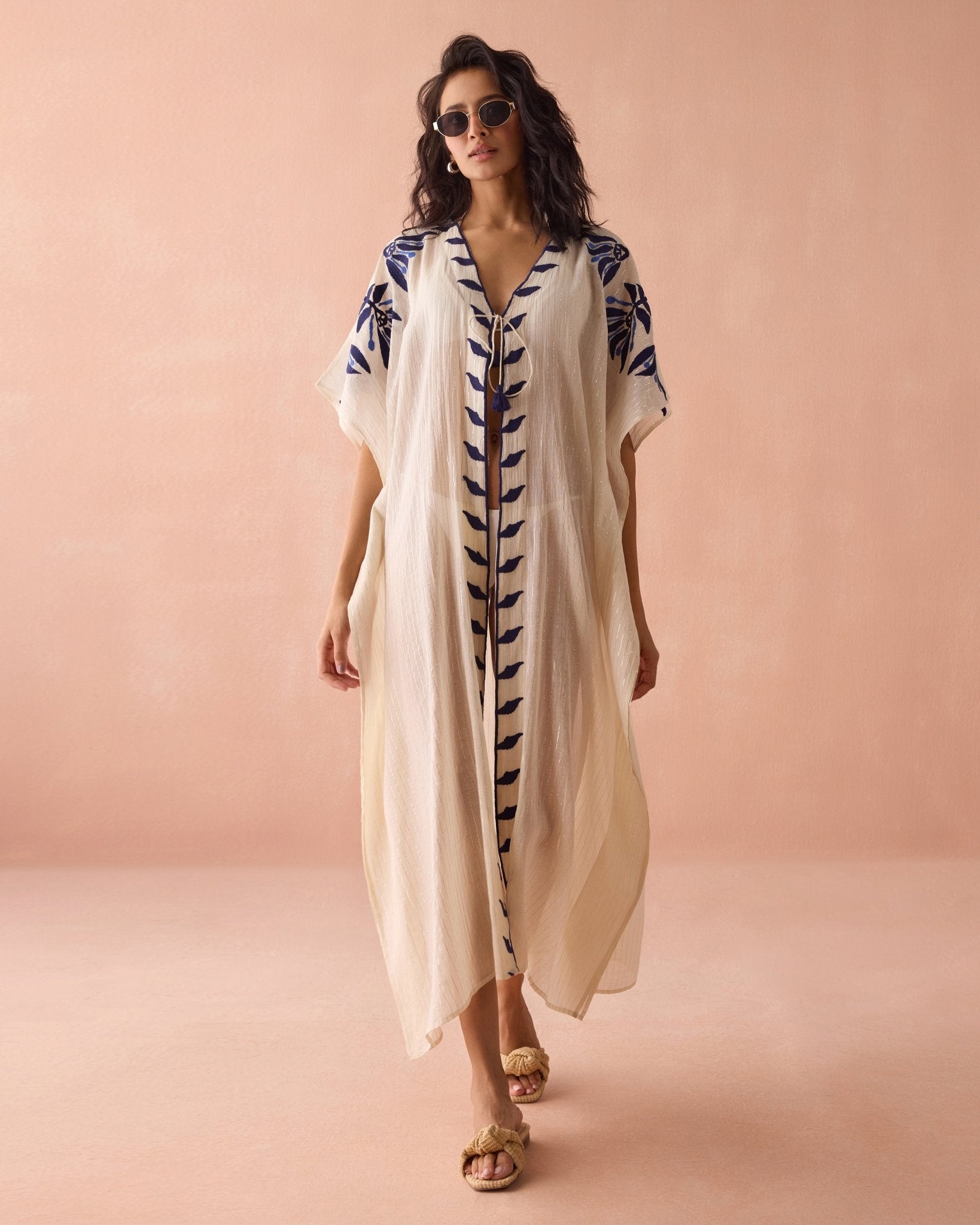 Blanca Kimono ADRA MARLIN - INDOSPANISH MARKETING SERVICES