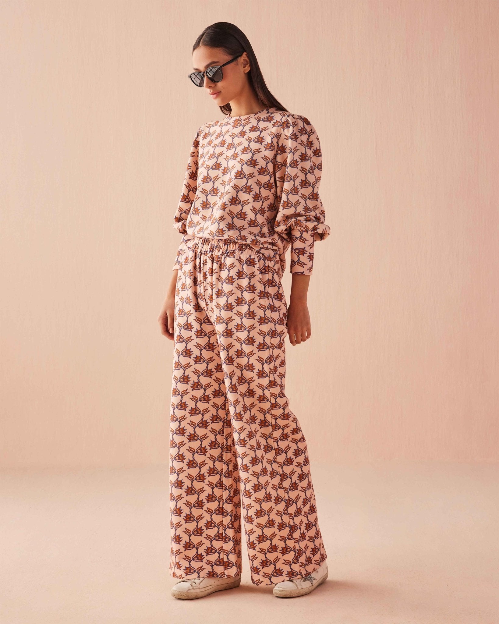 Lydia Sweatshirt QUINN REDWOOD - FYBEX LIFESTYLE PVT LTD